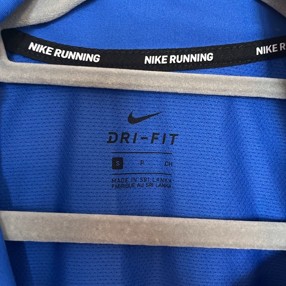 Nike Jacket. Small - Picture 4 of 9